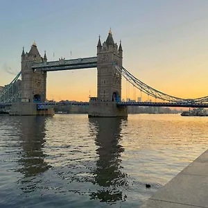 Apartment Studio Apartment, London