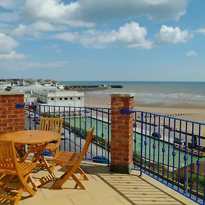 The Royal Court Apartment Bridlington